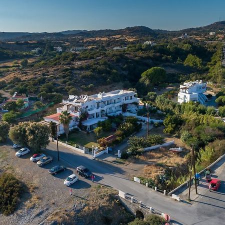 Corafili Holiday Suites キオタリ エクステリア 写真