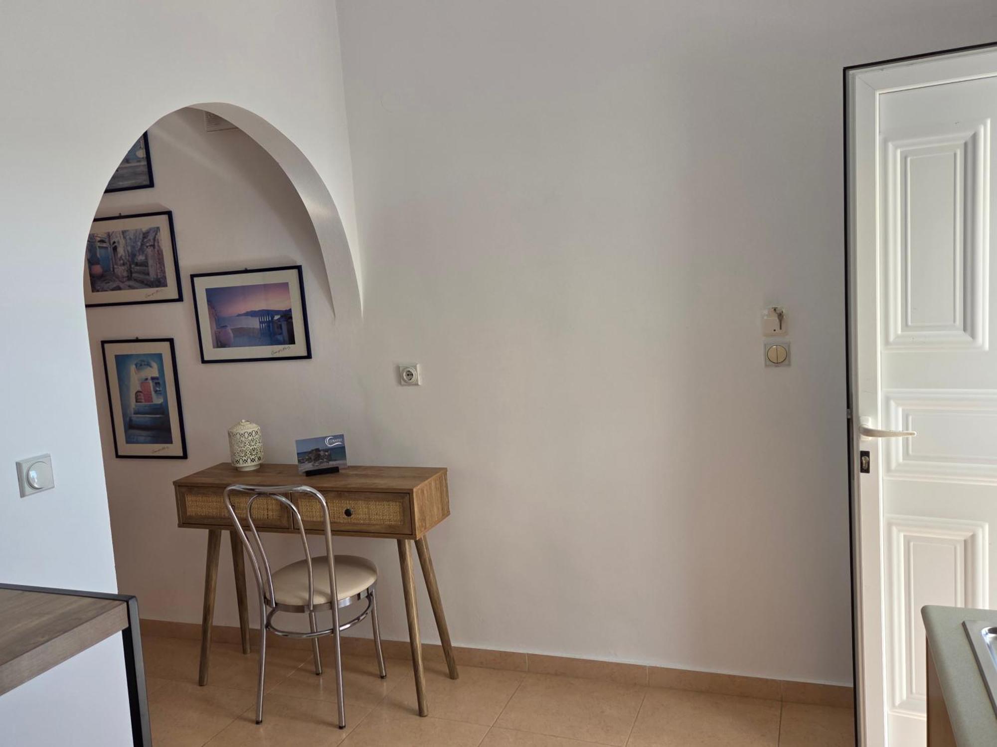 Corafili Holiday Suites キオタリ エクステリア 写真