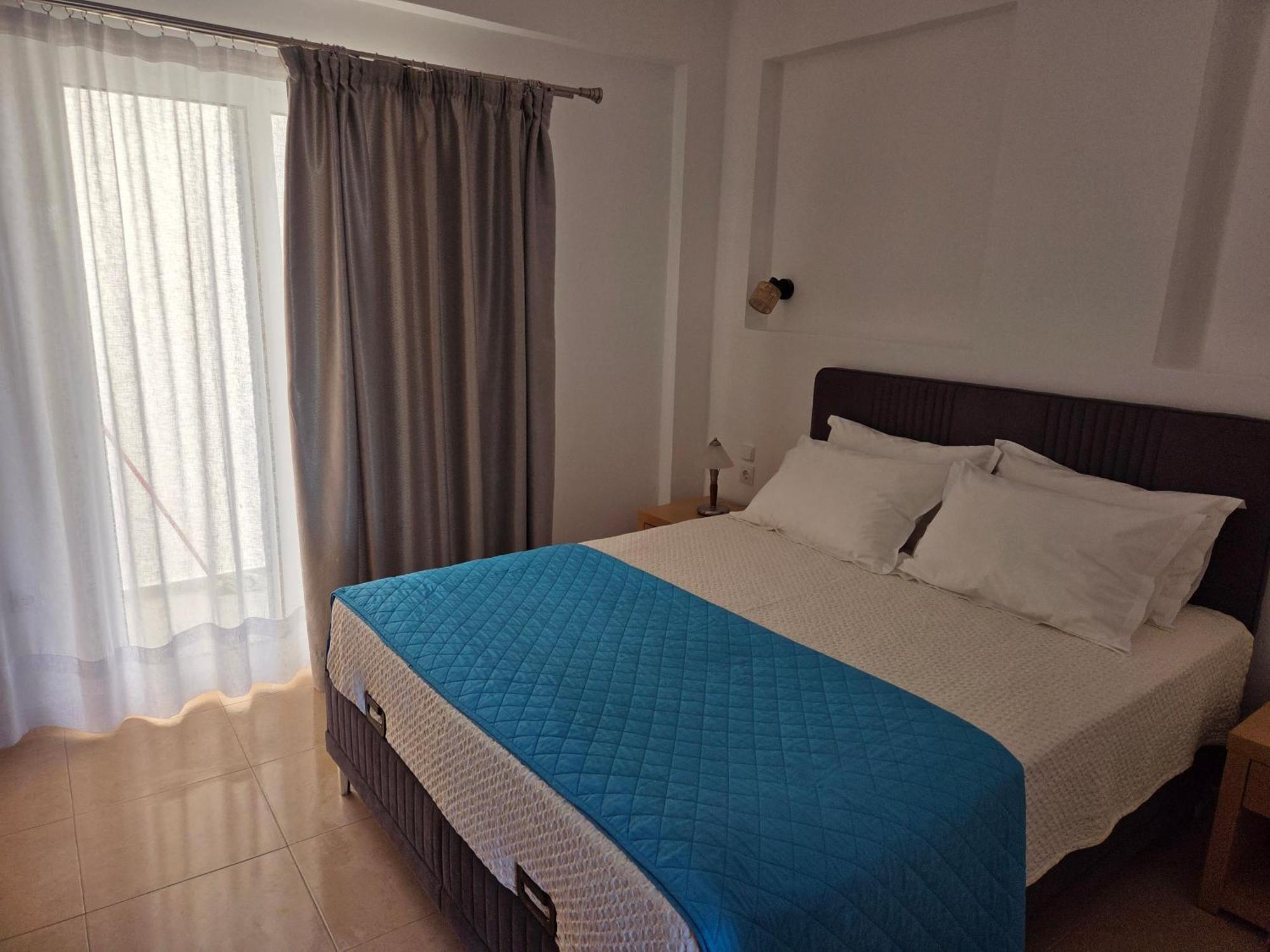 Corafili Holiday Suites キオタリ エクステリア 写真