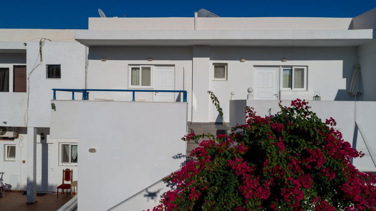 Corafili Holiday Suites キオタリ エクステリア 写真